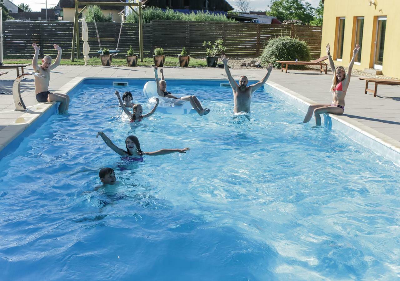 Vila Izabela Križevci pri Ljutomeru Extérieur photo